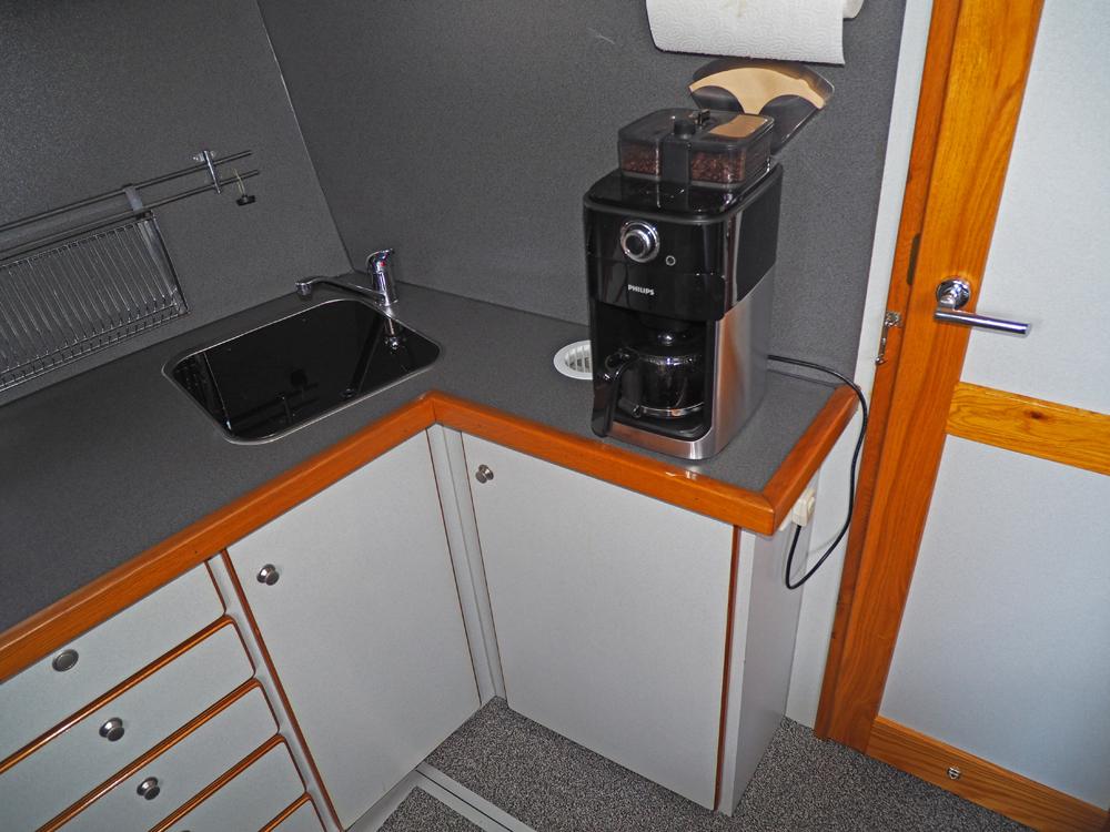 Fore ship, Accommodation
